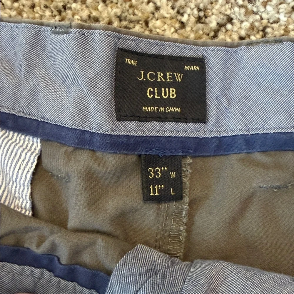 J. Crew Club Men's Grey Flat Front Shorts, 33”W, 11” inseam, EUC